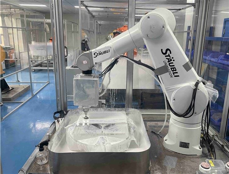 productcate-1-1 Staubli Optical Polishing Robot